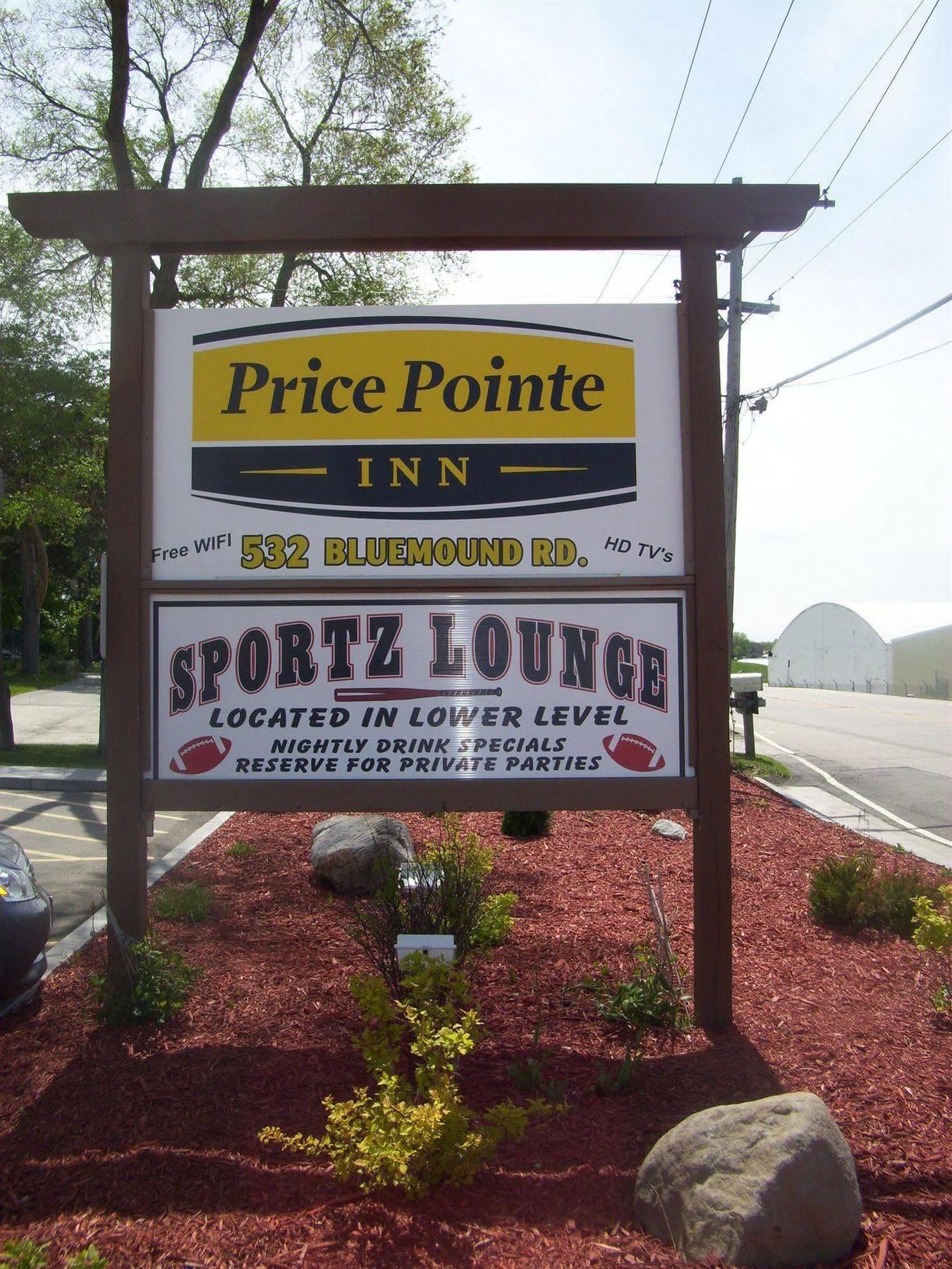 Price Pointe Inn Waukesha Ngoại thất bức ảnh